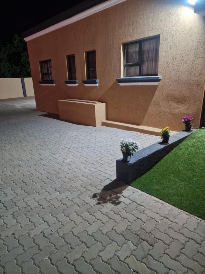Pinto City Motel Κέμπτον Παρκ Εξωτερικό φωτογραφία