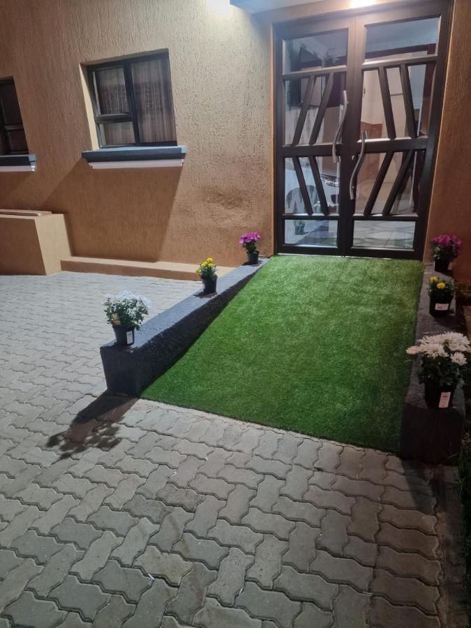 Pinto City Motel Κέμπτον Παρκ Εξωτερικό φωτογραφία